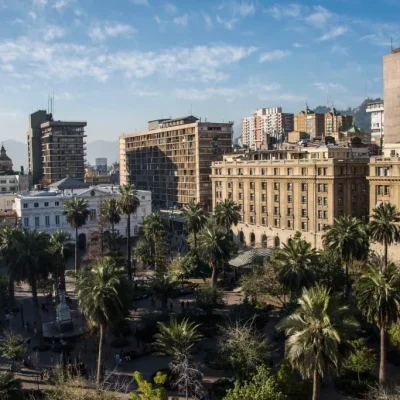 Descubre la Plaza de Armas - Santiago de Chile con nuestros viajes a medida